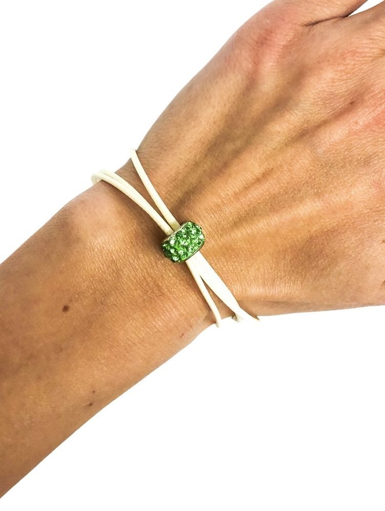 Ostatní Handmade Teraka armband, typ 002, grön/vit