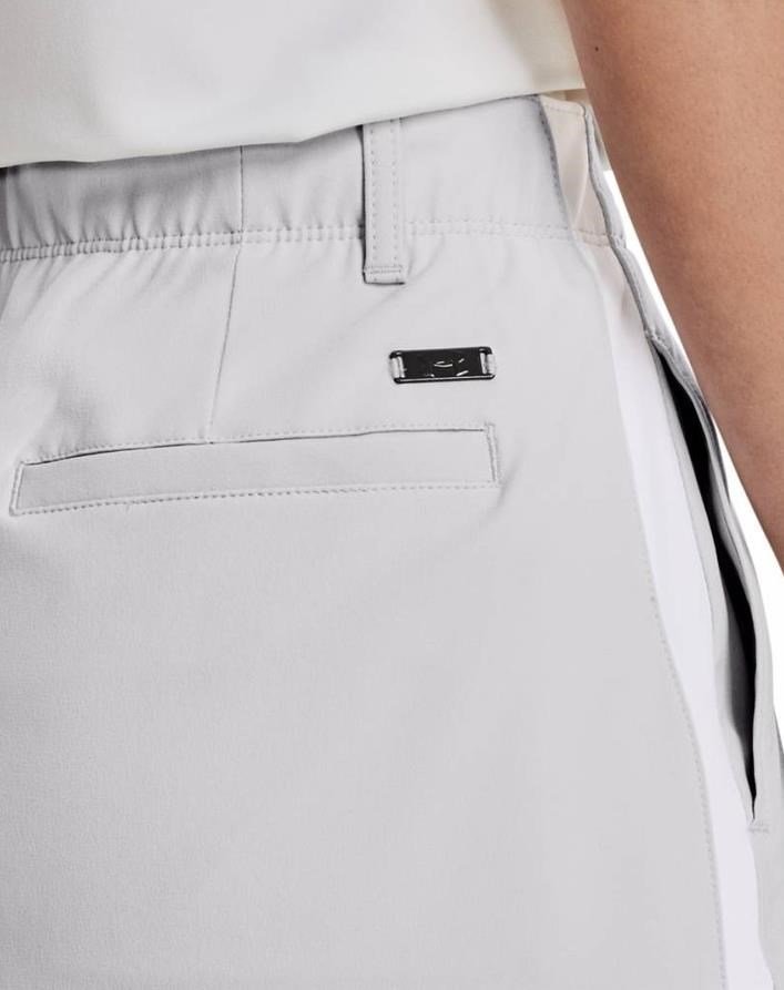 Under Armour Links Woven damgolfkjol, grå