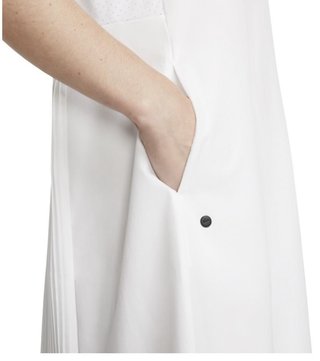 Nike Dri-Fit Ace damklänning, vit