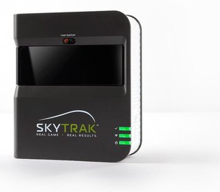 SkyTrak Launch Monitor (EU) + Protective Metal Case
