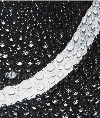Under Armour Stormproof Cloudstrike herr jacka, svart/vit