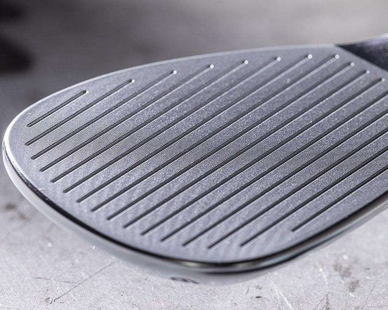 Cobra SNAKEBITE Silver Versatile herr wedge, stål