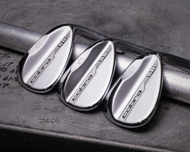 Cobra SNAKEBITE Silver Versatile herr wedge, stål