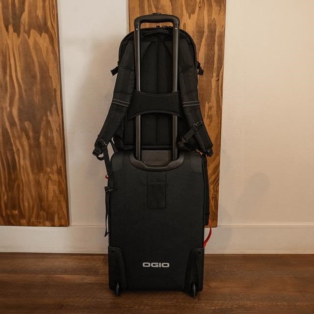 Ogio Alpha Layover 40-44L golfbag