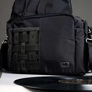 Ogio Rise Crossbody bag, svart