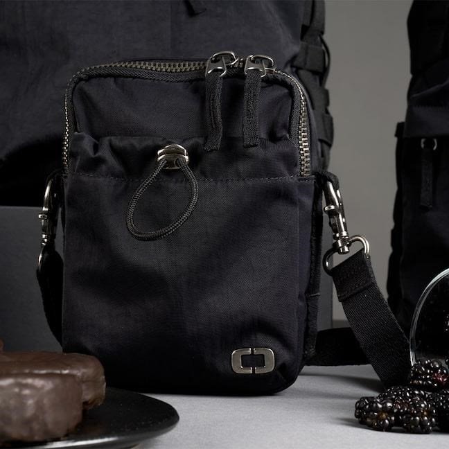 Ogio Rise Pouch herr bag, svart