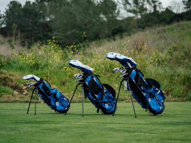 TaylorMade Team S1 5PC junior golfset, grafit