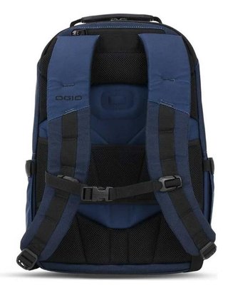 Ogio Gambit DNA 25L bag