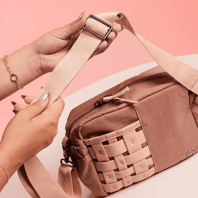 Ogio Rise Crossbody bag