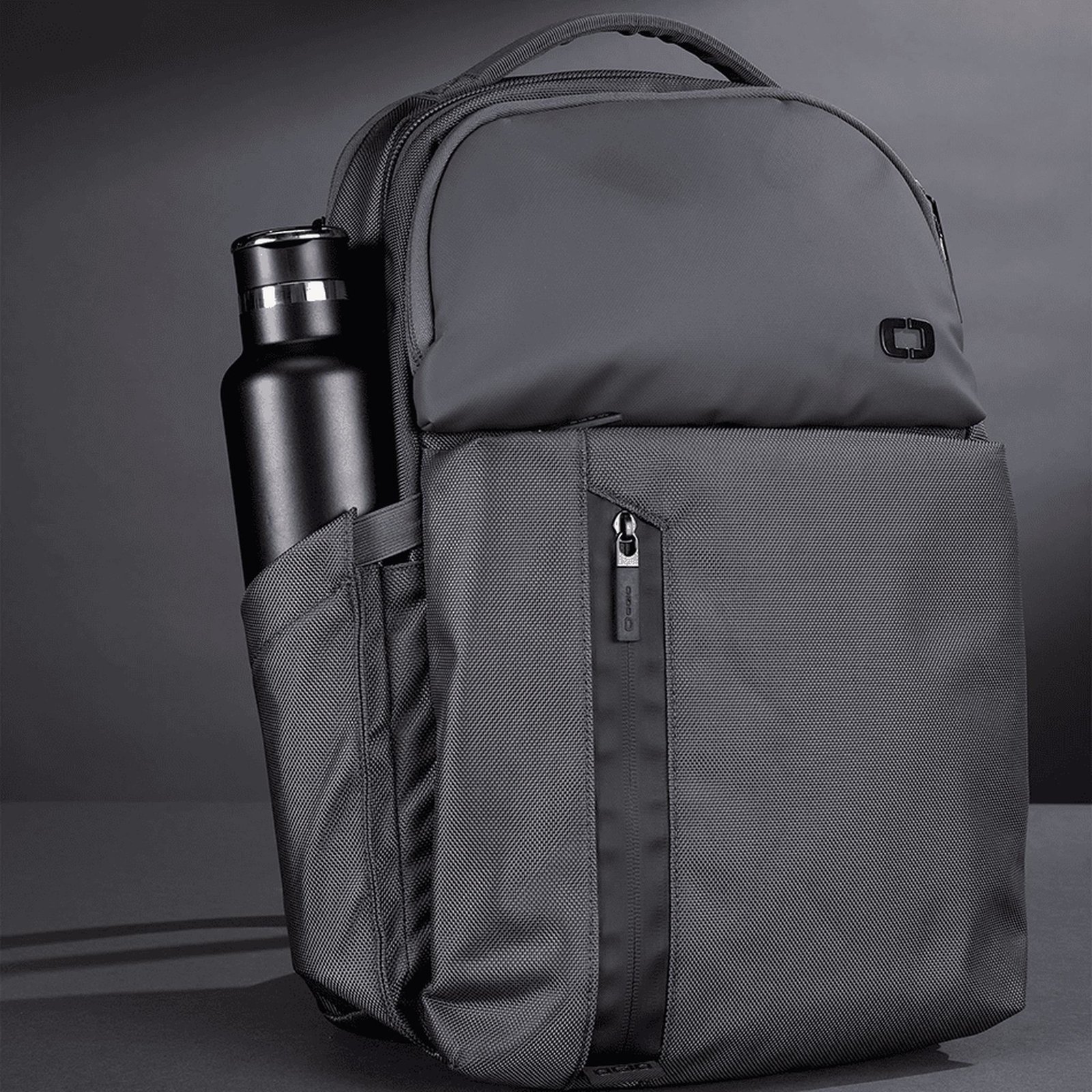 Ogio Ogio Pace Pro 20L Backpack bag, grey pinstripe