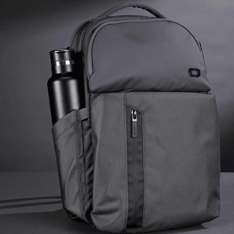Ogio Ogio Pace Pro 20L Backpack bag, grey pinstripe