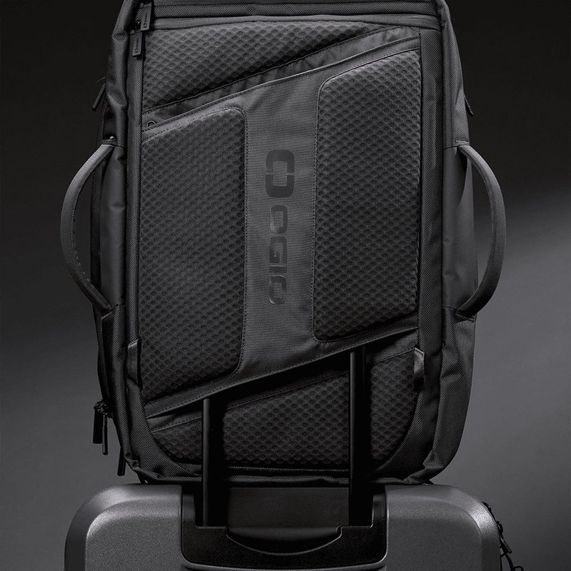 Ogio Ogio Pace Pro Max 45L Travel Pack bag, grey pinstripe