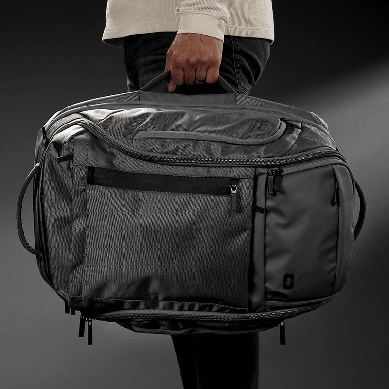 Ogio Ogio Pace Pro Max 45L Travel Pack bag, grey pinstripe