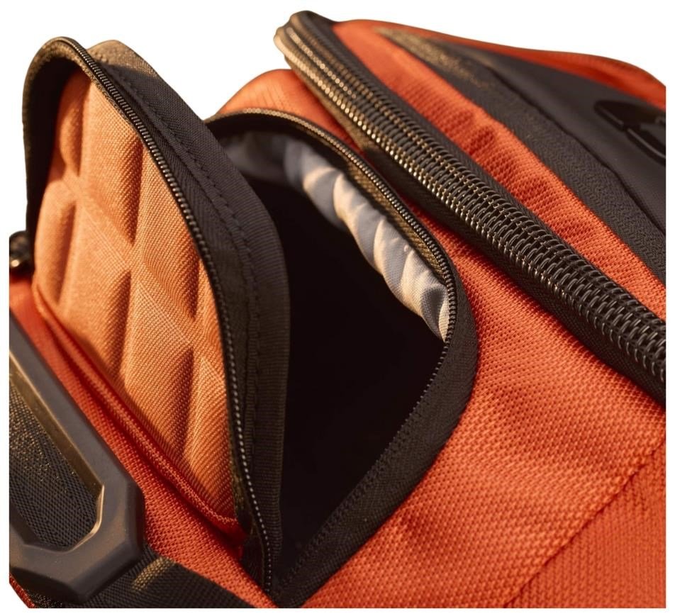 Ogio Renegade DNA 27L bag