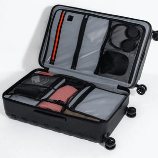 Ogio Renegade Vault Checked Luggage 95L bag, svart