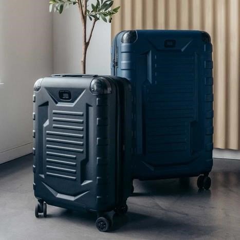 Ogio Renegade Vault Checked Luggage 95L bag, svart