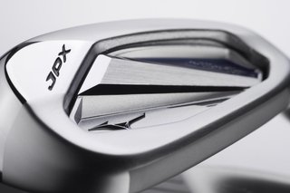 Mizuno JPX 925 Hot Metal HL herr järn, grafit