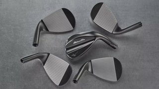 Mizuno Pro T-1 Black Ion wedge, stål