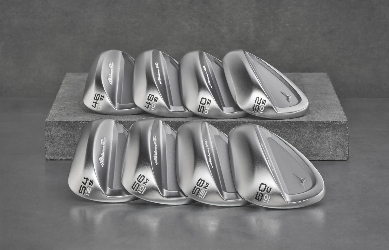 Mizuno Pro T-3 Soft White Satin wedge, stål