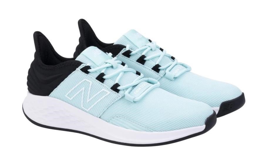 New Balance Fresh Foam ROAV dam golfskor, ljusblå/svart