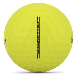 Wilson Staff Model golfbollar 2025, gula