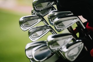 Srixon ZXi5 herr järnset, grafit