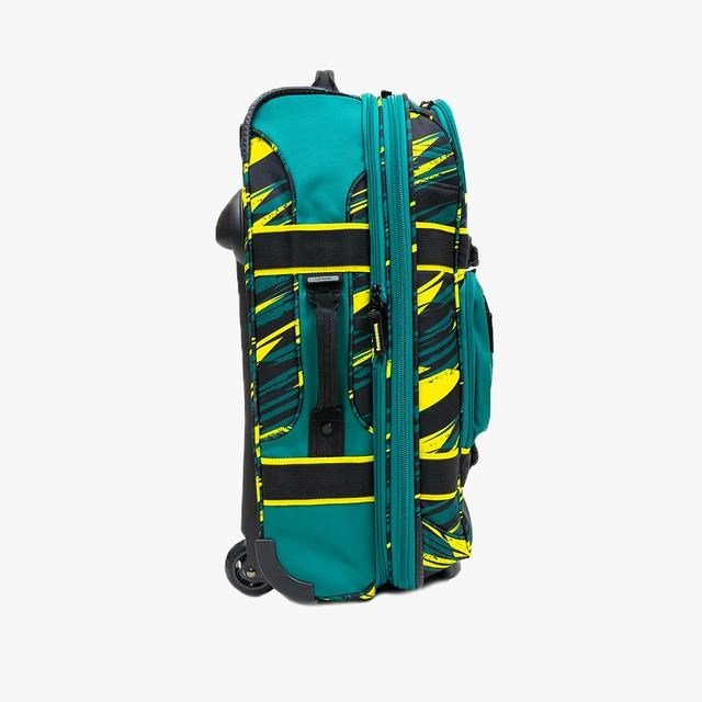 Ogio Ogio Alpha Layover Aston Martin F1 Team 40-44L bag, grön