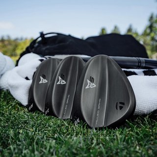 TaylorMade MG5 Charcoal herr wedge, stål