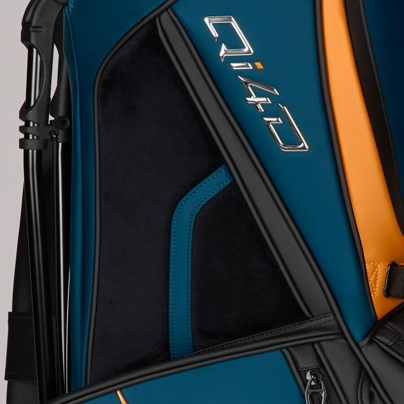 TaylorMade Qi4D Tour stand bag, svart