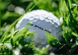 TaylorMade TP5x golfbollar 2026 (12 bollar)