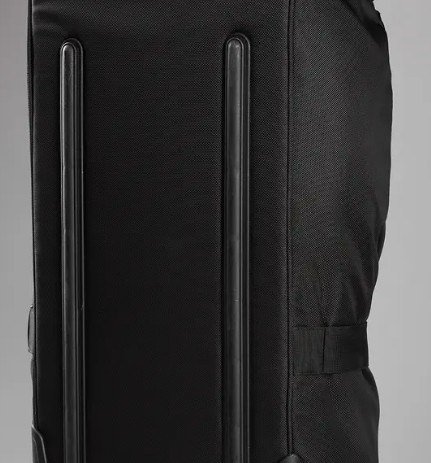 Ogio Pace travel bag, svart