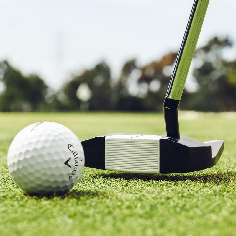 Odyssey Ai-DUAL Seven (#7) 1/2 Ball S putter