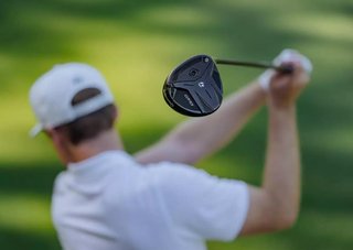 TaylorMade Qi4D herr fairwaywood