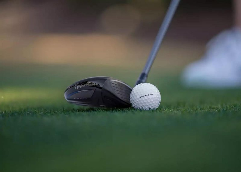 TaylorMade Qi4D Max Lite herr fairwaywood