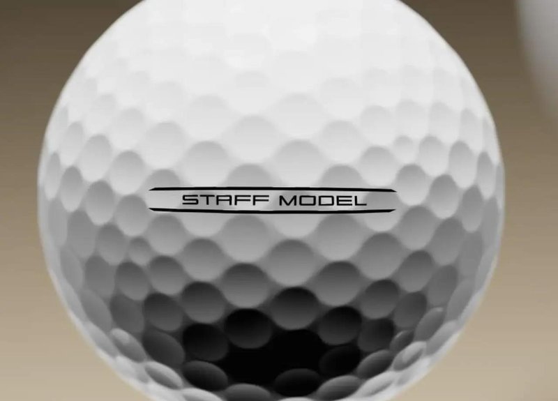 Wilson Staff Model X golfbollar 2026 (12 bollar)
