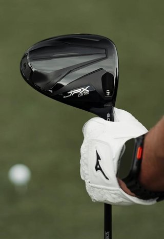 Mizuno JPX ONE driver