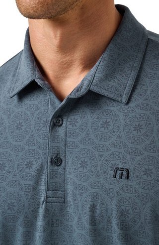 Travis Mathew Free Passage herr polo, bering sea