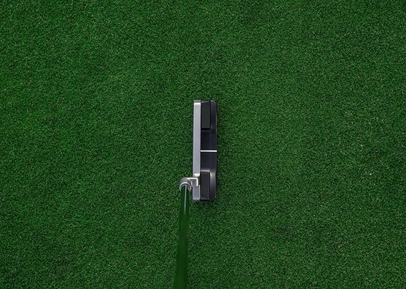 TaylorMade SYSTM2 Soto L-Neck putter