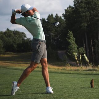 KJUS Iver herr shorts, birch