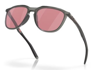 Oakley Thurso solglasögon, Prizm dark Golf Lenses/Matte Grey Smoke Frame