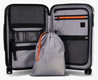 Ogio Renegade Vault carry-on bag, vit