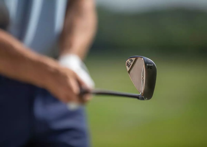 TaylorMade Hi-Toe 5 Aged Copper herr wedge, stål