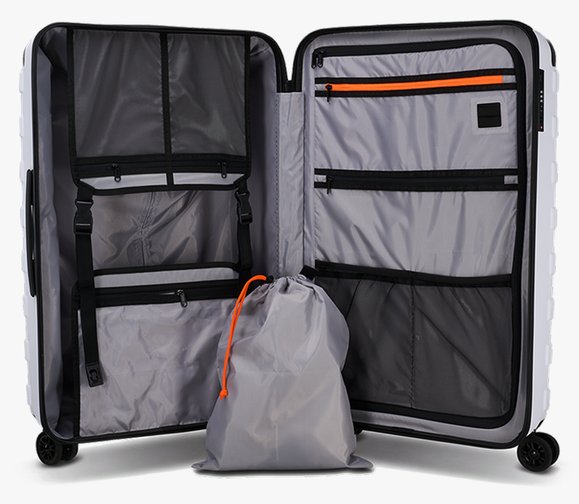 Ogio Renegade Vault Checked Luggage 95L resväska, vit