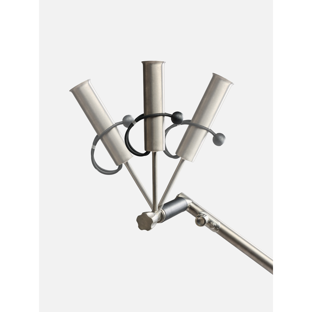 Davies Caddy Titan Adjustable Umbrella Holder – monterad på Titan-vagn