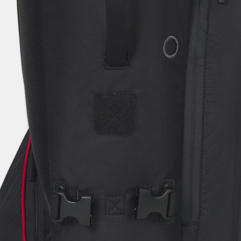 Kardborrefäste för handske på Titleist Players 4 Carbon bärbag