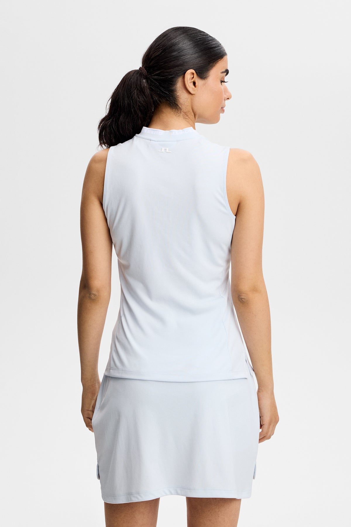 J.Lindeberg Leya Sleeveless Top Skywriting - sidopanel och passform