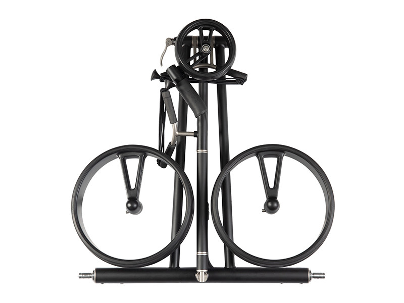 JuCad Phantom Titan Black on Black hopfälld till platt transportstorlek 65x60x11 cm