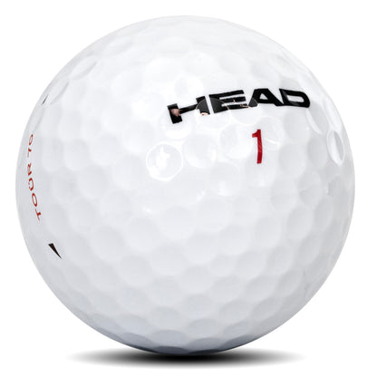 Närbild på HEAD TOUR 70 golfboll som visar uretanskalet och dimple-mönstret