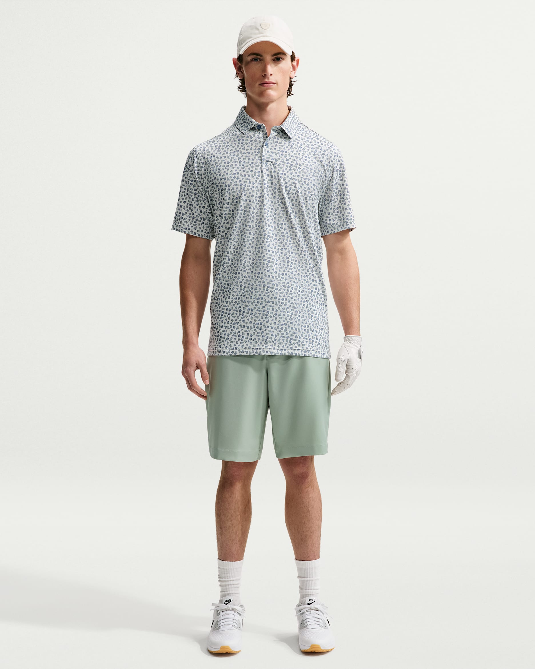 Nike Velocity Dri-FIT Golfshorts i Jade Horizon / Wolf Grey – knälång vy