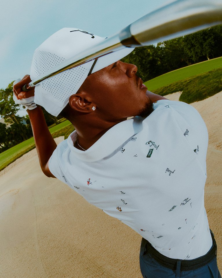 UA ArmourDry Printed Polo on course